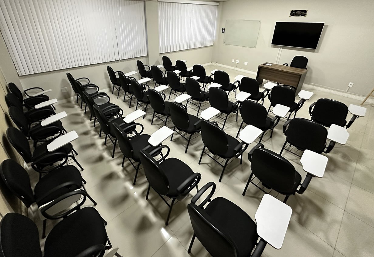 Sala de Treinamento para Capacitações em Campos dos Goytacazes - RJ - CDL Campos
